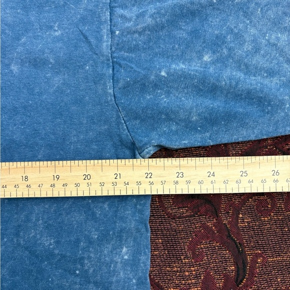 1988 Cleveland Cavaliers Single Stitch Tee - Picture 5 of 6